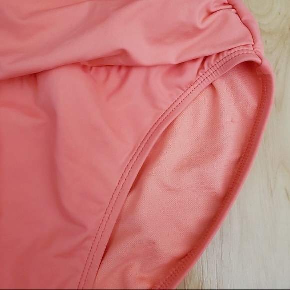 LAUREN RALPH LAUREN Halter One Piece Swim Size S - Picture 8 of 10